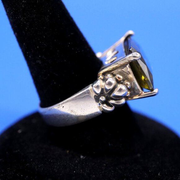 Sterling Silver Large Olive Green CZ Cocktail Statement Ring Size 5.5 - Picture 2 of 7